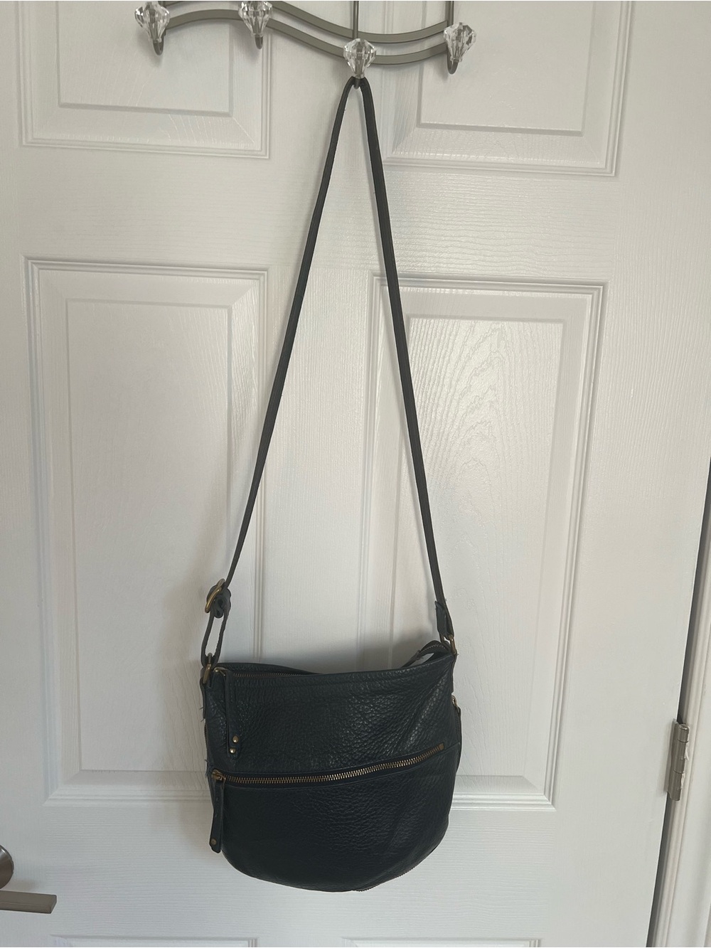 Roots Black Pebbled Leather Crossbody Bag | Genuine Leather | Adjustable Strap